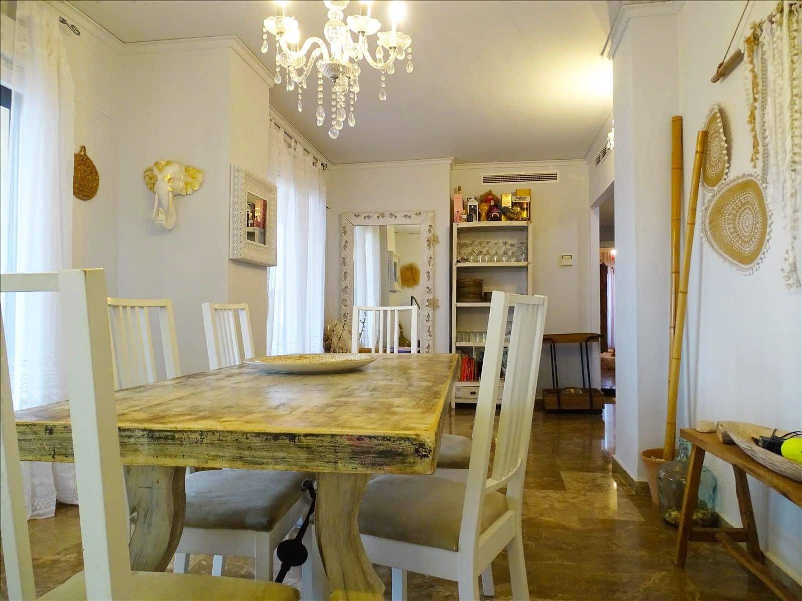 2 bedroom Apartment for sale in Calpe / Calp with garage - € 550,000 (Ref: 7935265)