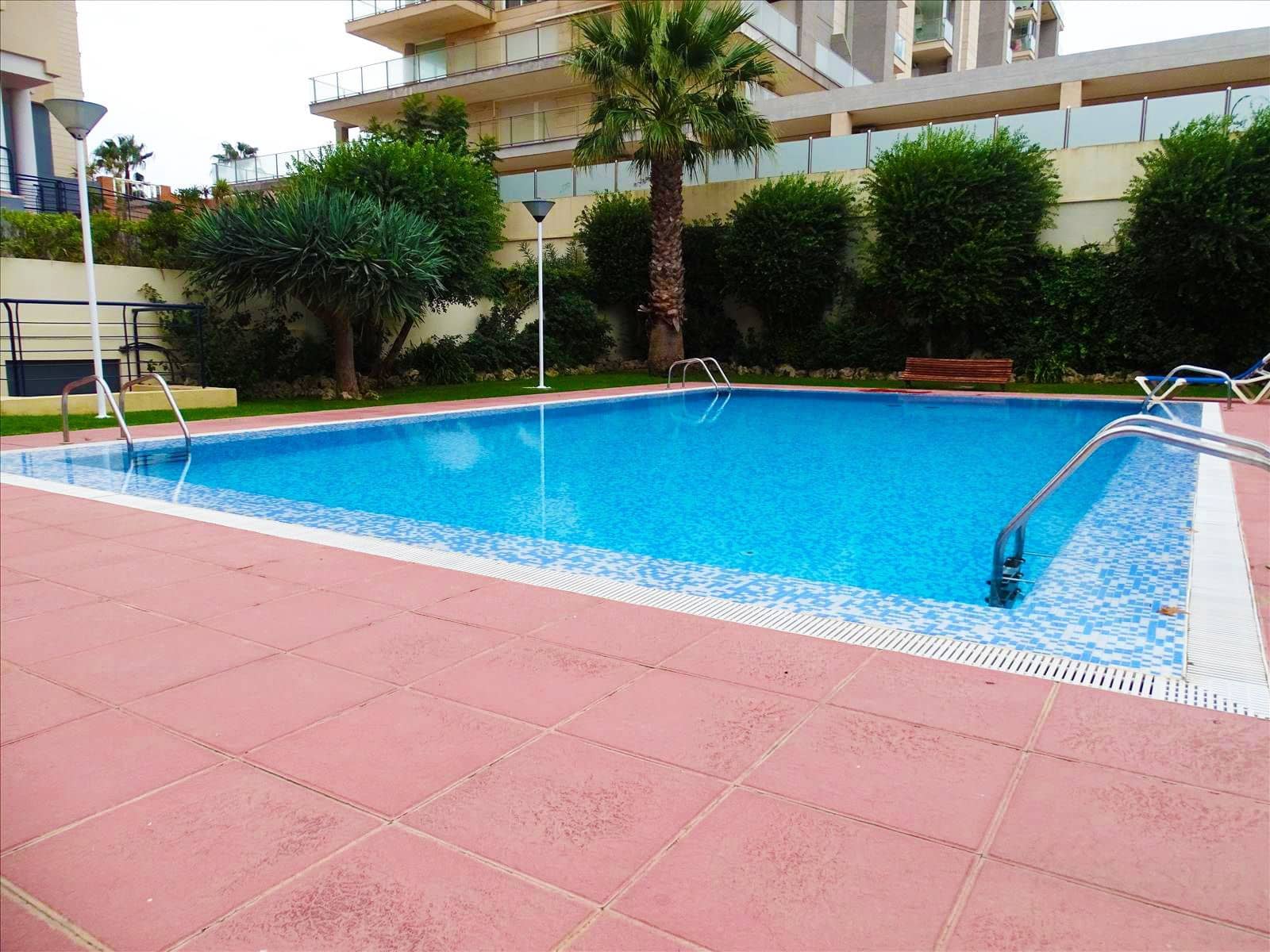 2 bedroom Apartment for sale in Calpe / Calp with garage - € 550,000 (Ref: 7935265)