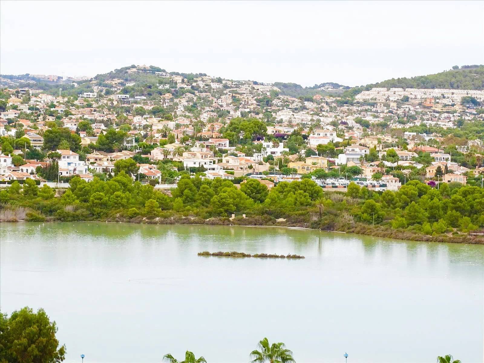 2 bedroom Apartment for sale in Calpe / Calp with garage - € 550,000 (Ref: 7935265)