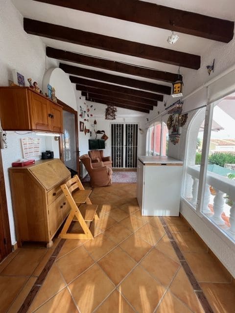 4 bedroom Villa for sale in Calpe / Calp with pool garage - € 999,999 (Ref: 7935266)