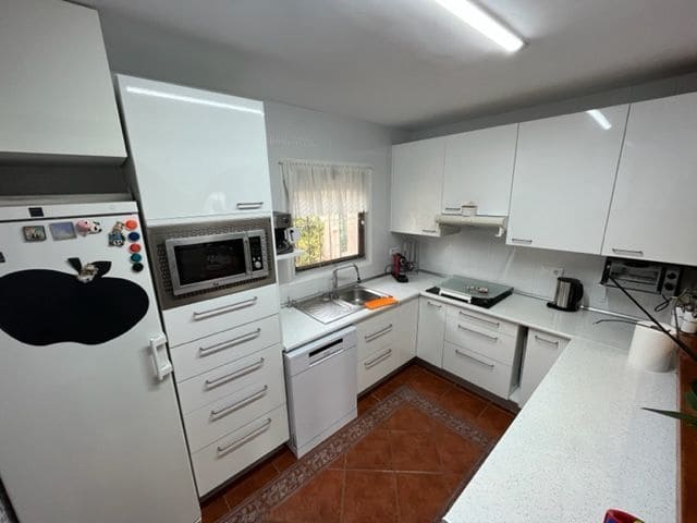 4 bedroom Villa for sale in Calpe / Calp with pool garage - € 999,999 (Ref: 7935266)