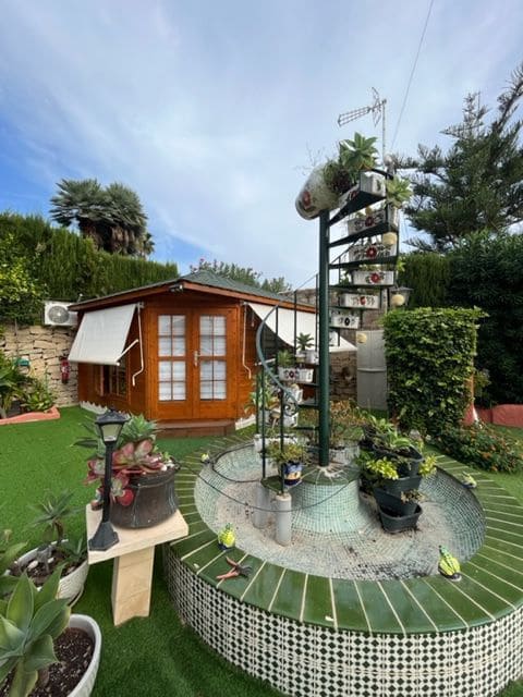 4 bedroom Villa for sale in Calpe / Calp with pool garage - € 999,999 (Ref: 7935266)