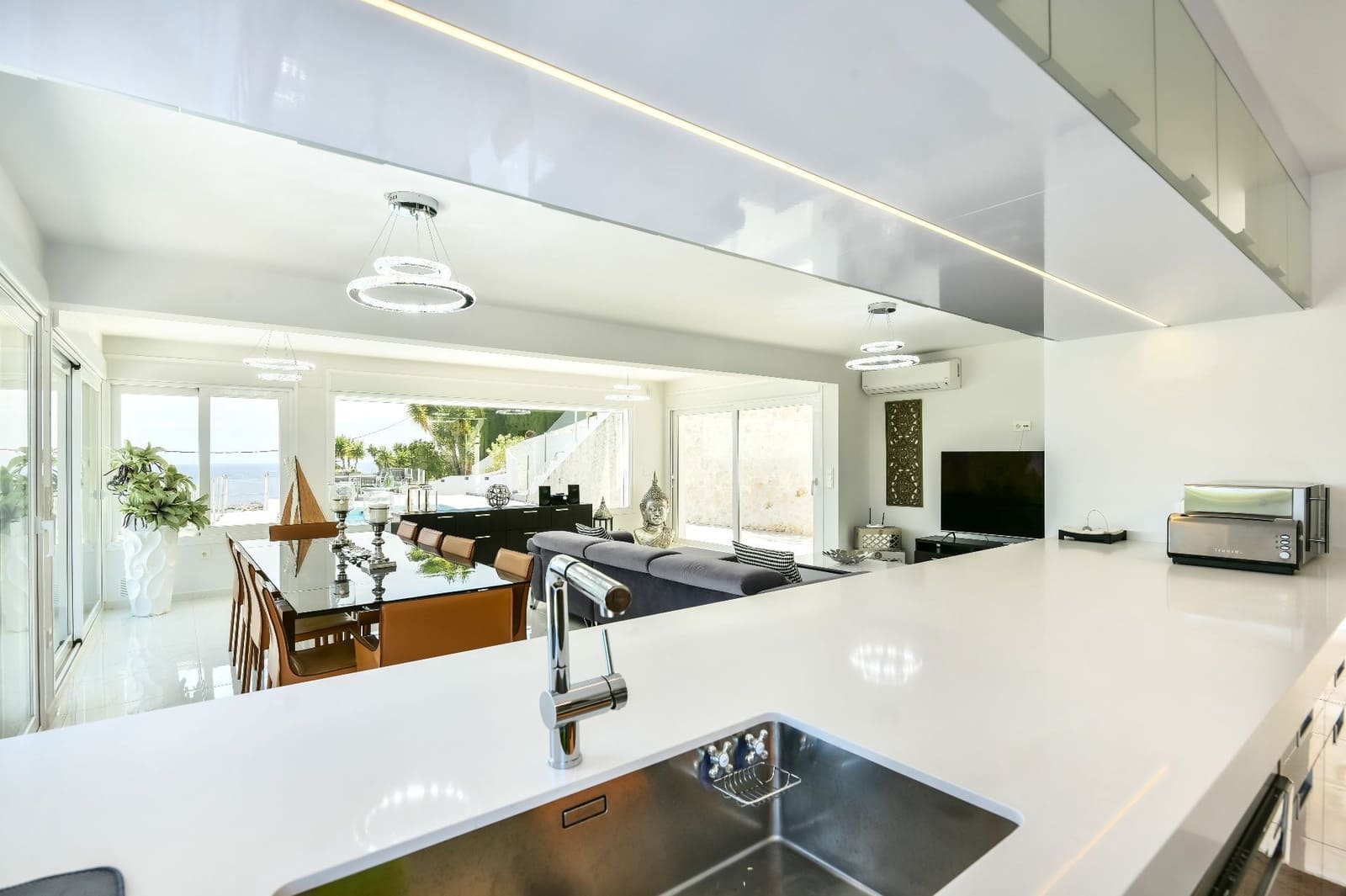 5 sypialnia Willa na sprzedaż w Calpe / Calp z basenem garażem - 1 375 000 € (Ref: 7935276)