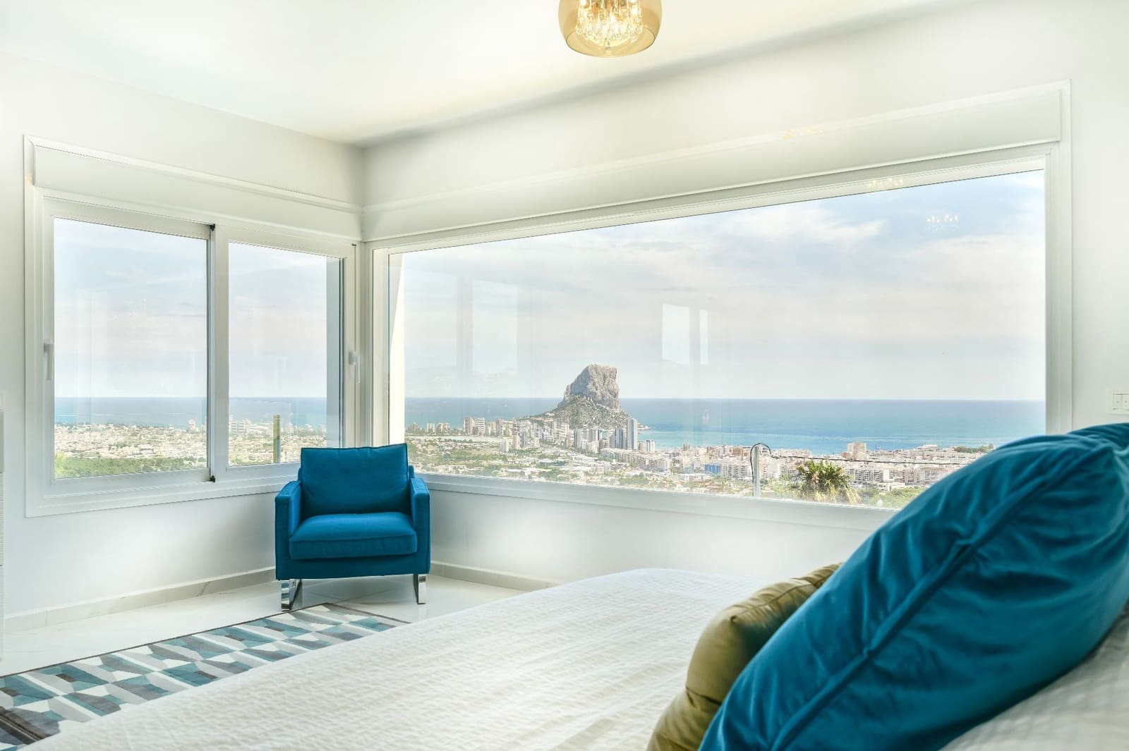 5 sypialnia Willa na sprzedaż w Calpe / Calp z basenem garażem - 1 375 000 € (Ref: 7935276)