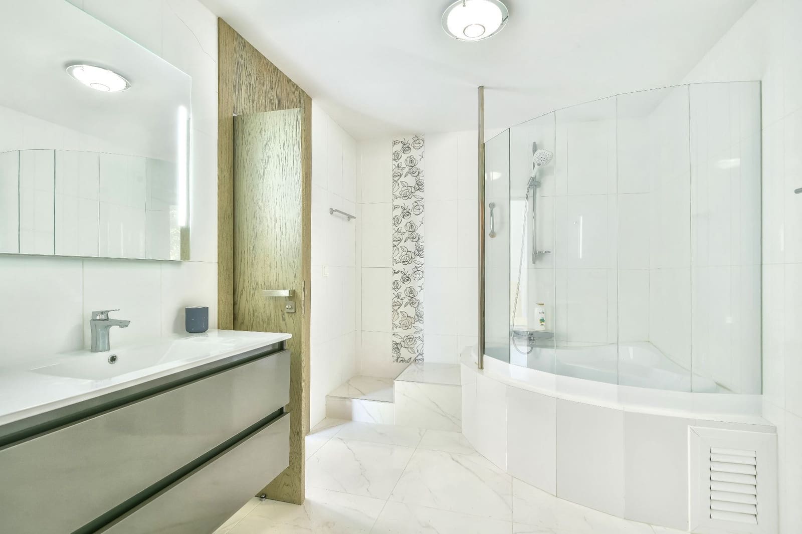 5 sypialnia Willa na sprzedaż w Calpe / Calp z basenem garażem - 1 375 000 € (Ref: 7935276)