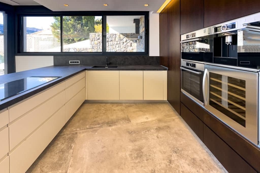 4 soverom Villa til salgs i Calpe / Calp med svømmebasseng garasje - € 2 850 000 (Ref: 7935296)