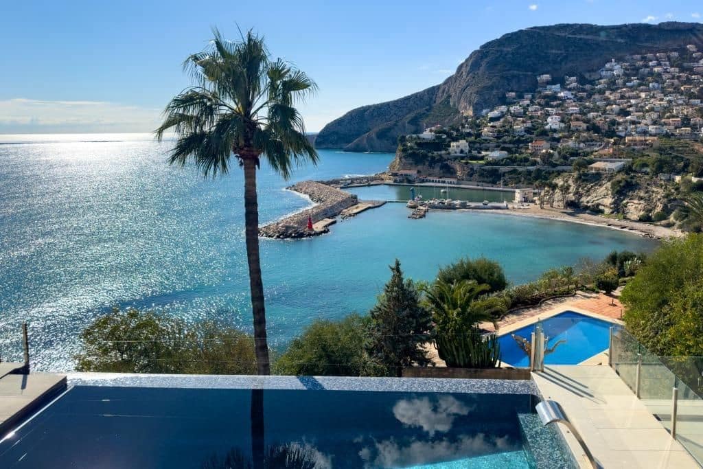 4 soverom Villa til salgs i Calpe / Calp med svømmebasseng garasje - € 2 850 000 (Ref: 7935296)