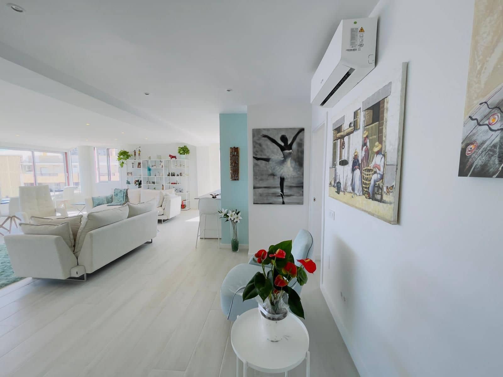 2 Zimmer Penthouse zu verkaufen in Calpe / Calp mit Pool Garage - 1.050.000 € (Ref: 7935303)