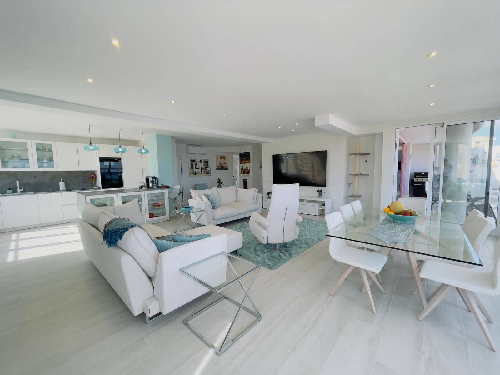 2 Zimmer Penthouse zu verkaufen in Calpe / Calp mit Pool Garage - 1.050.000 € (Ref: 7935303)