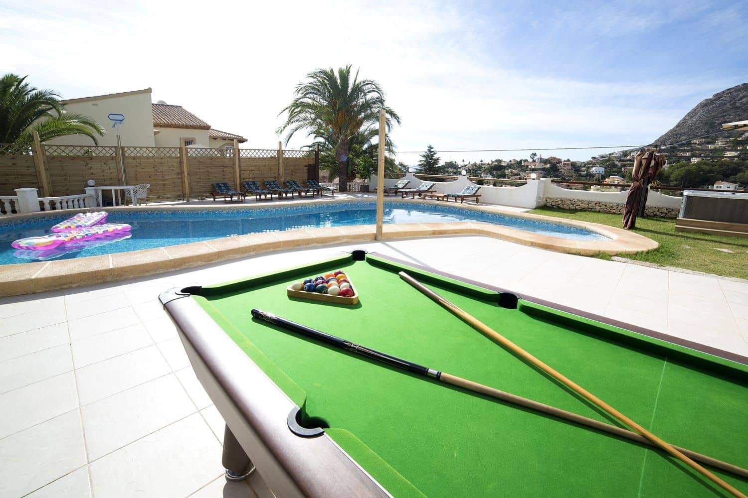 5 chambre Villa/Maison à vendre à Calpe / Calp avec piscine garage - 975 000 € (Ref: 7935305)