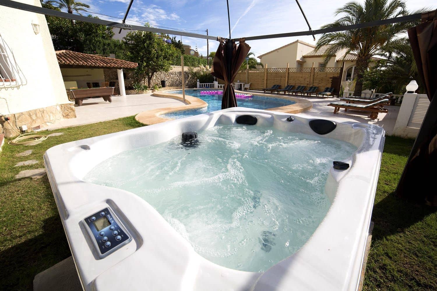 5 chambre Villa/Maison à vendre à Calpe / Calp avec piscine garage - 975 000 € (Ref: 7935305)