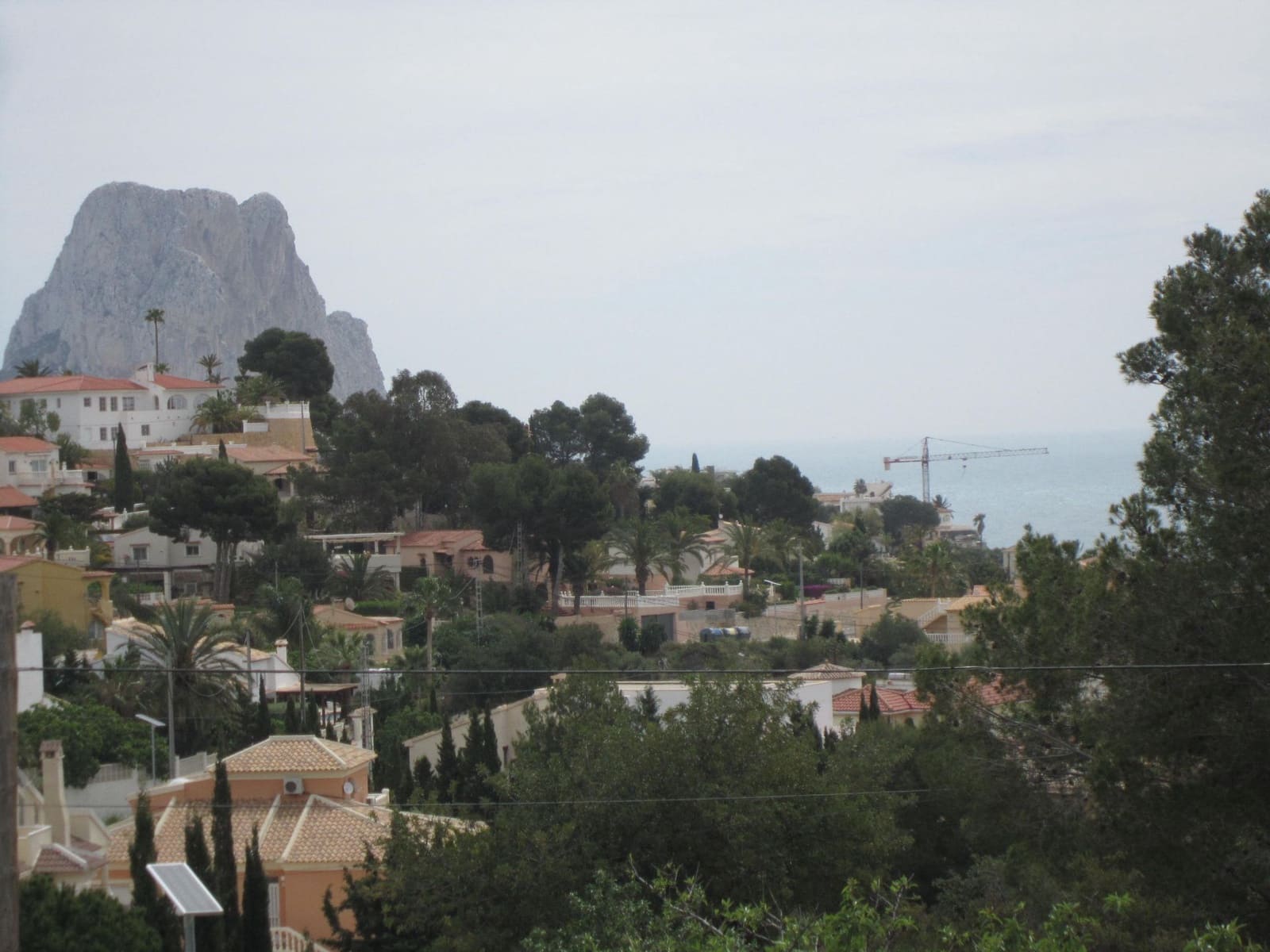 Grunde uden byggetilladelser til salg i Calpe / Calp - € 160.000 (Ref: 7935312)
