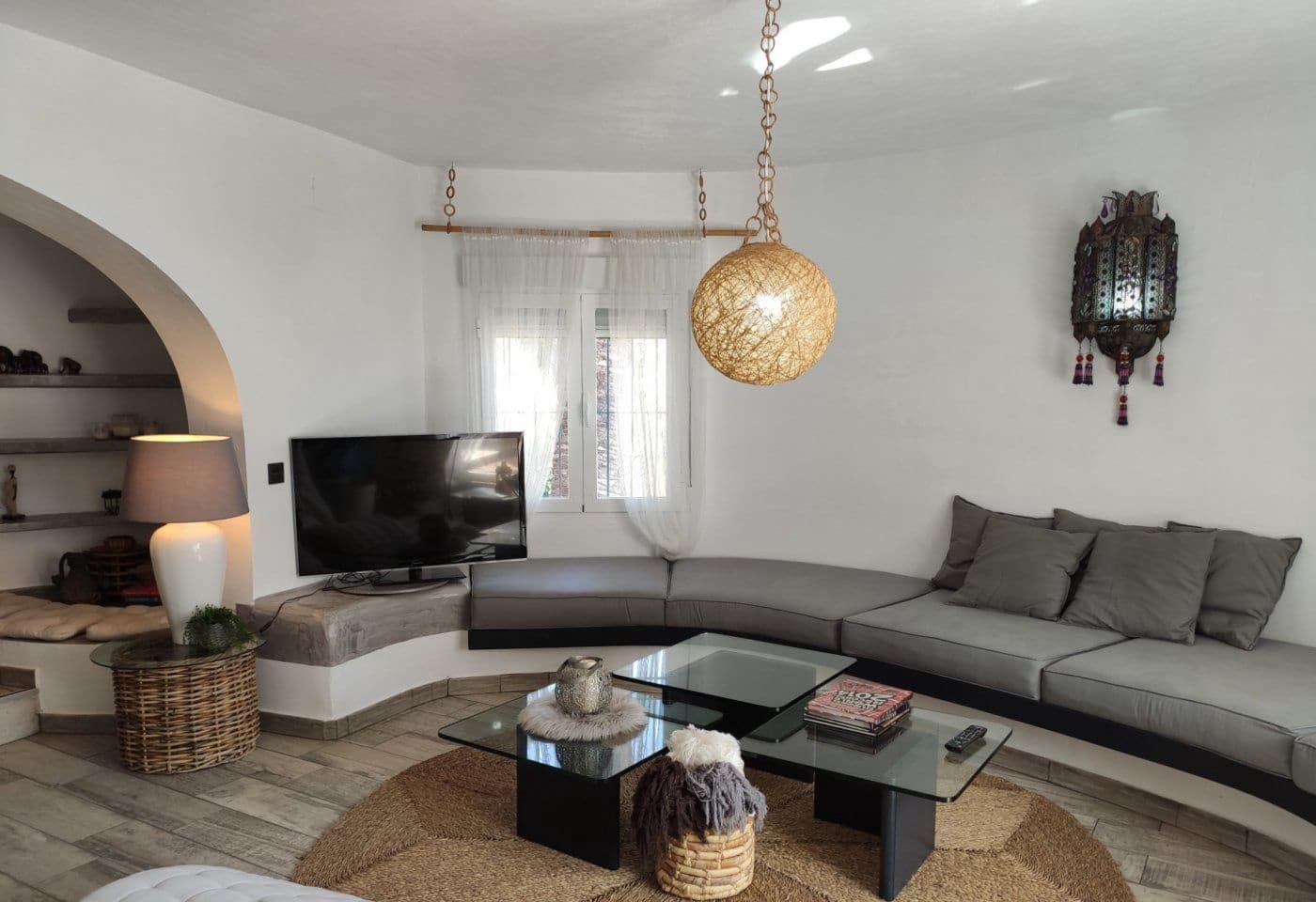 6 bedroom Villa for sale in Calpe / Calp with pool garage - € 845,000 (Ref: 7935338)