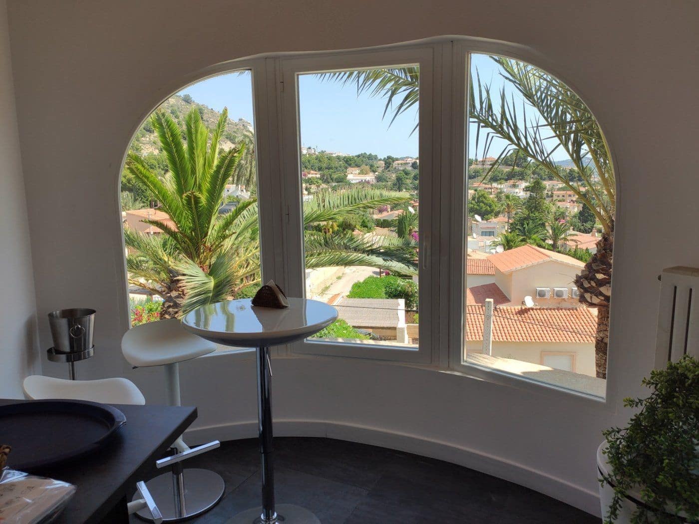 6 bedroom Villa for sale in Calpe / Calp with pool garage - € 845,000 (Ref: 7935338)