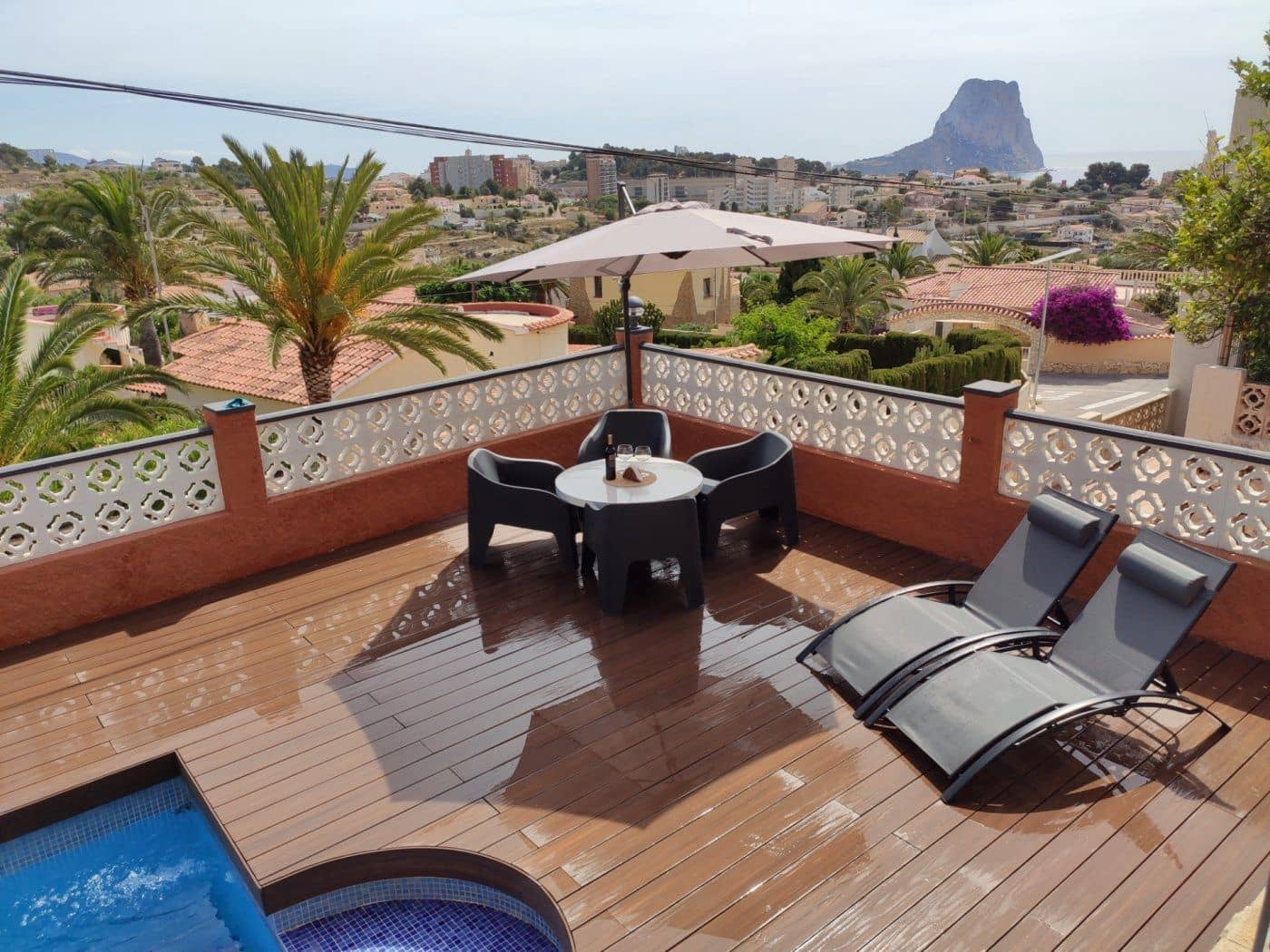 6 bedroom Villa for sale in Calpe / Calp with pool garage - € 845,000 (Ref: 7935338)