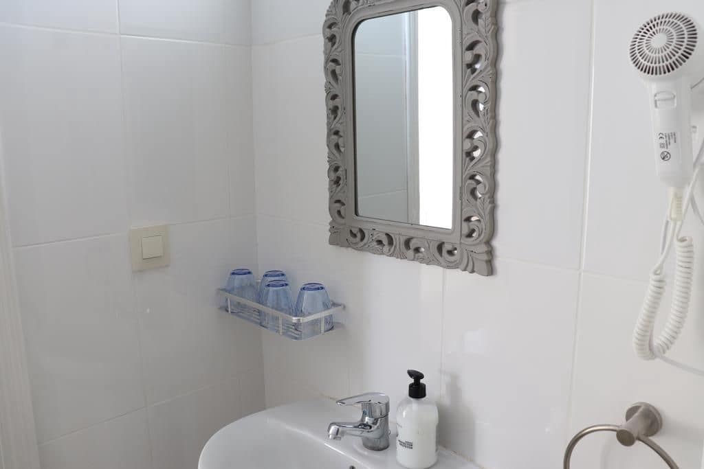 11 soveværelse Hotel til salg i Calpe / Calp med swimmingpool garage - € 850.000 (Ref: 7935340)