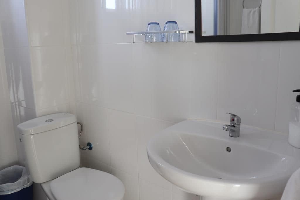 11 soveværelse Hotel til salg i Calpe / Calp med swimmingpool garage - € 850.000 (Ref: 7935340)