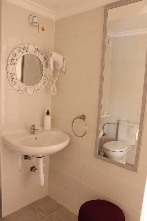 11 soveværelse Hotel til salg i Calpe / Calp med swimmingpool garage - € 850.000 (Ref: 7935340)