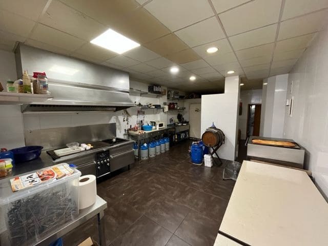 Commercieel te koop in Pueblo, Calpe / Calp - € 305.000 (Ref: 7935345)