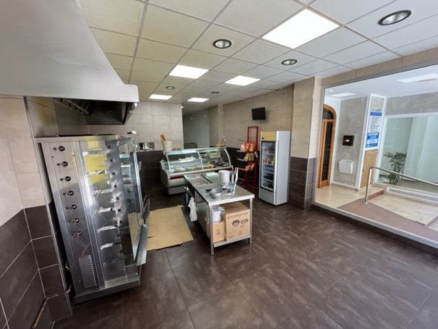 Kommersiell til salgs i Calpe / Calp - € 305 000 (Ref: 7935345)