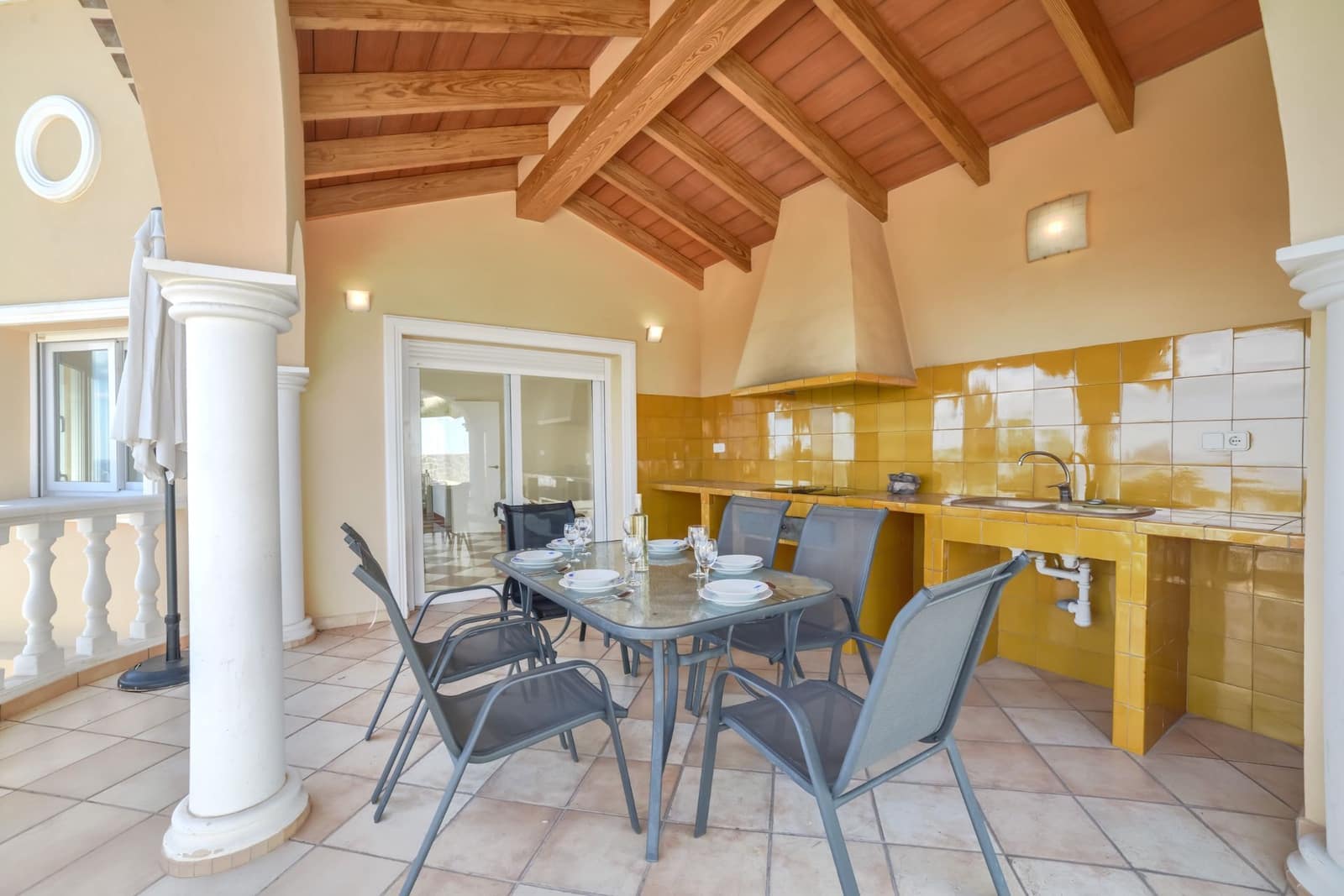 Chalet de 3 habitaciones en Calpe / Calp en venta con piscina - 695.000 € (Ref: 7935355)