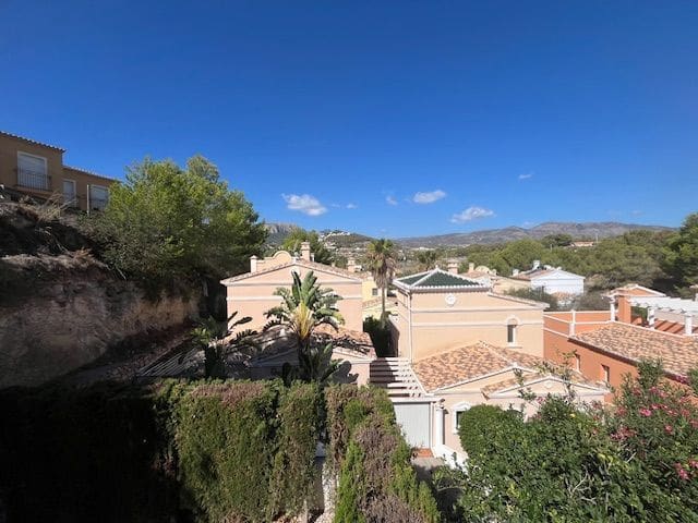 3 soverom Bungalow til salgs i Calpe / Calp med svømmebasseng garasje - € 475 000 (Ref: 8514217)
