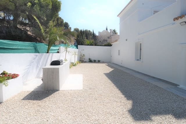 3 chambre Villa/Maison à vendre à Calpe / Calp avec piscine - 459 000 € (Ref: 8529292)