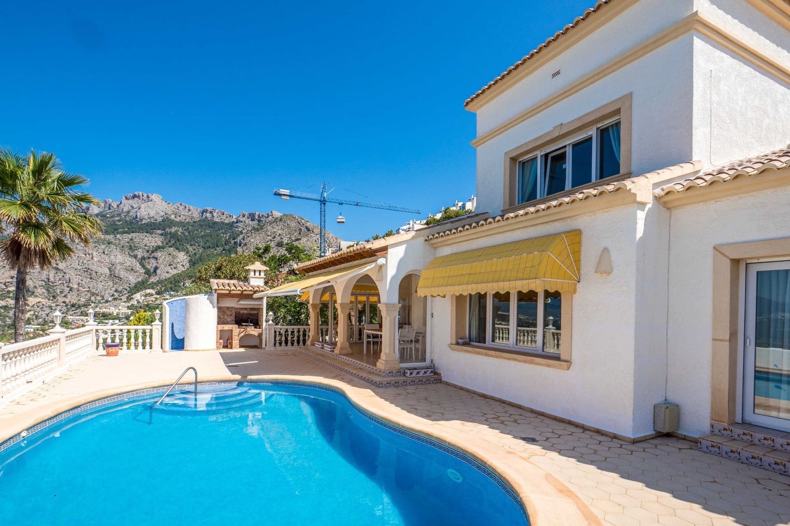 3 bedroom Villa for sale in Calpe / Calp with pool garage - € 950,000 (Ref: 8538154)