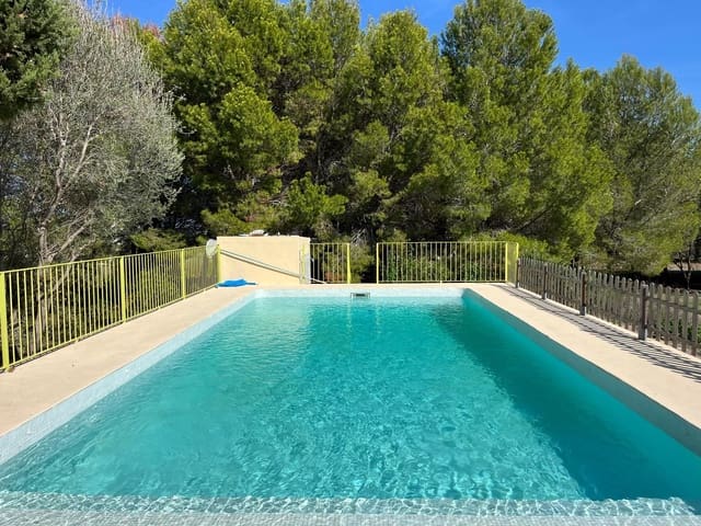 6 quarto Quinta/Casa Rural para venda em Benissa com piscina garagem - 850 000 € (Ref: 8556594)