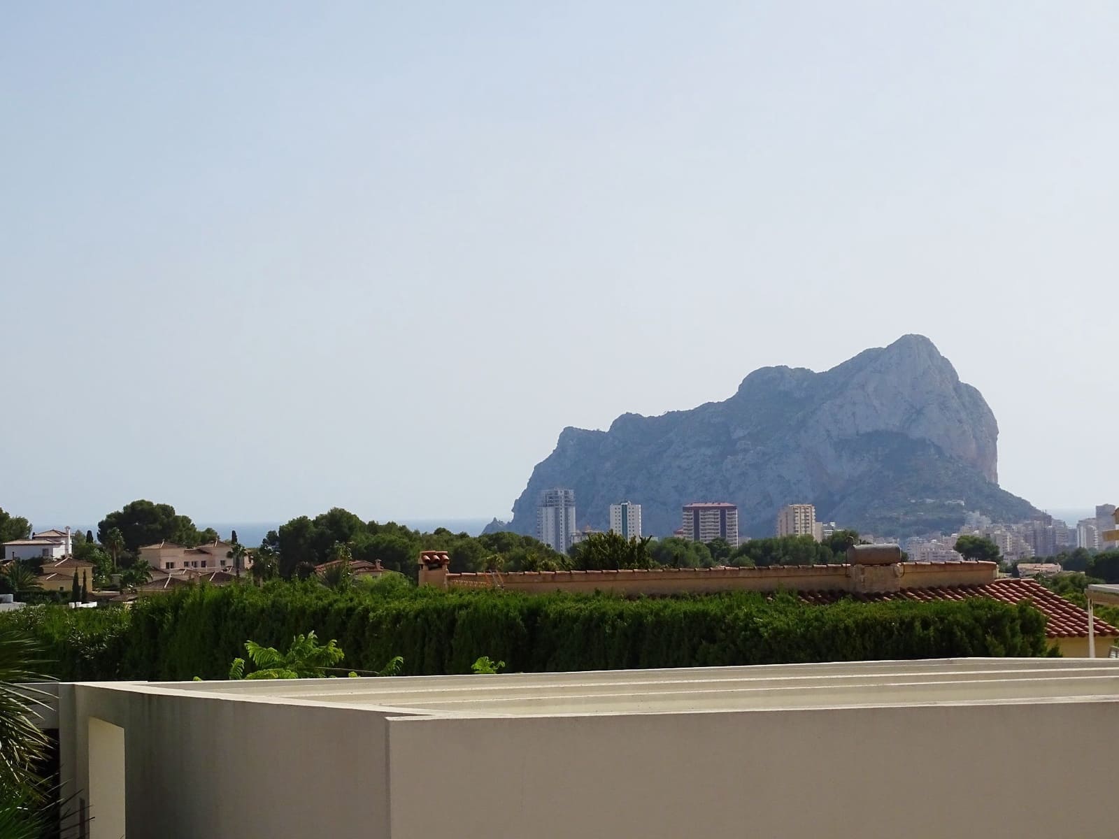 3 slaapkamer Villa te koop in Calpe / Calp met zwembad garage - € 490.000 (Ref: 8679496)