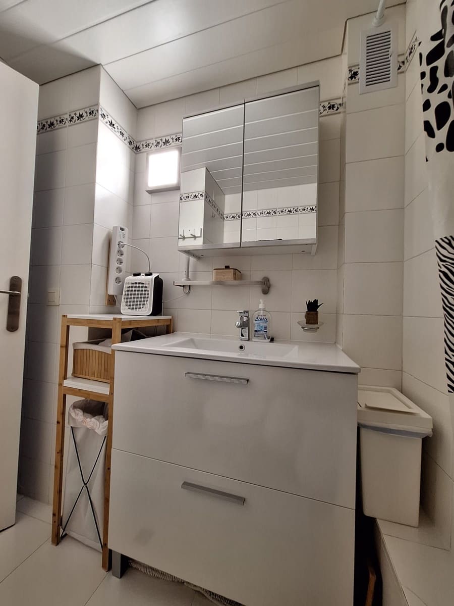 Apartamento de 1 habitación en Calpe / Calp en venta con piscina garaje - 220.000 € (Ref: 8821779)