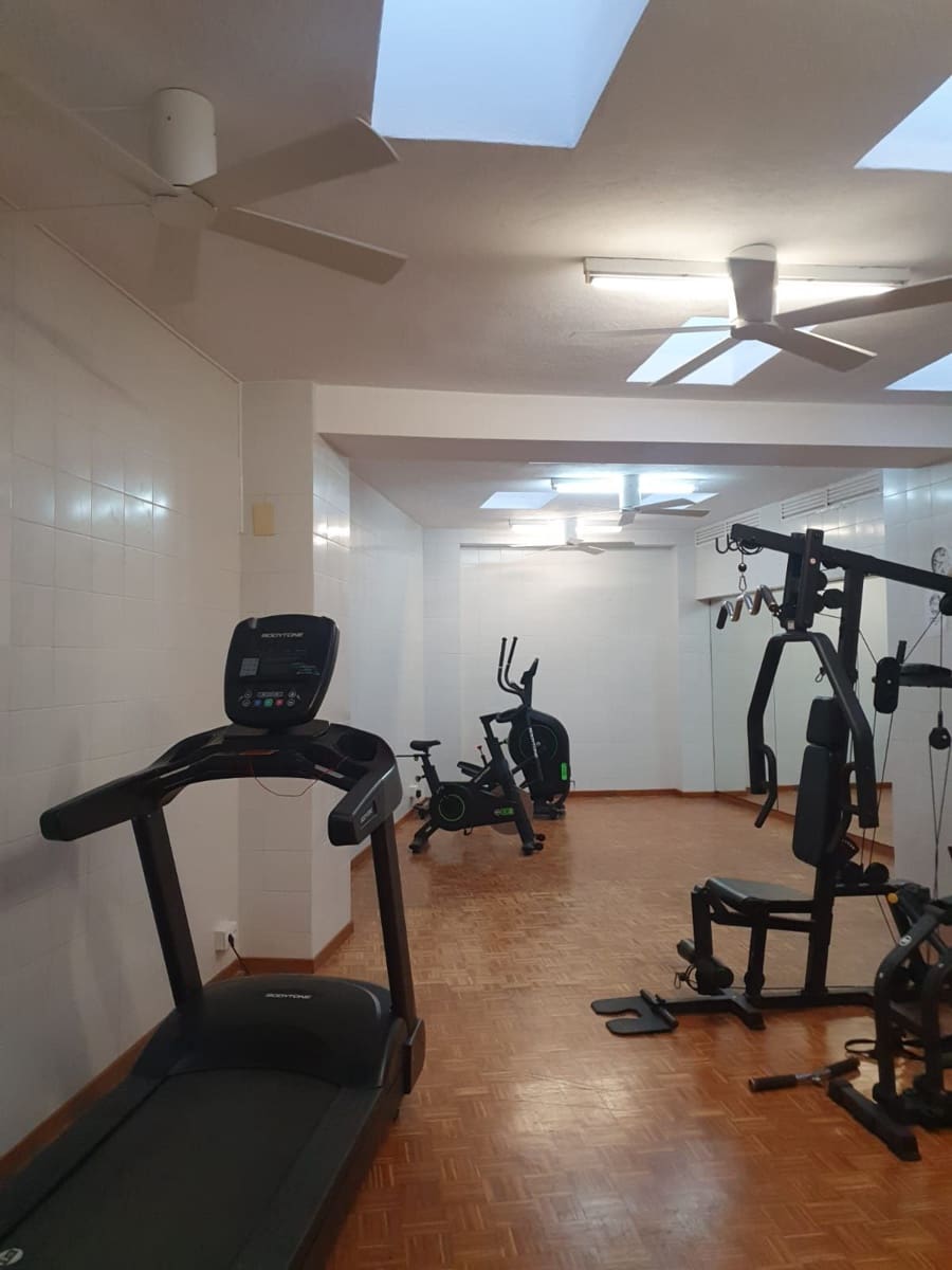 Apartamento de 1 habitación en Calpe / Calp en venta con piscina garaje - 220.000 € (Ref: 8821779)