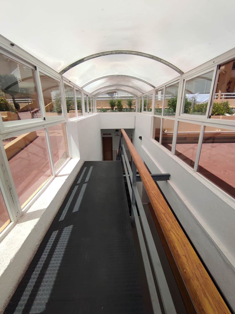 Apartamento de 1 habitación en Calpe / Calp en venta con piscina garaje - 220.000 € (Ref: 8821779)