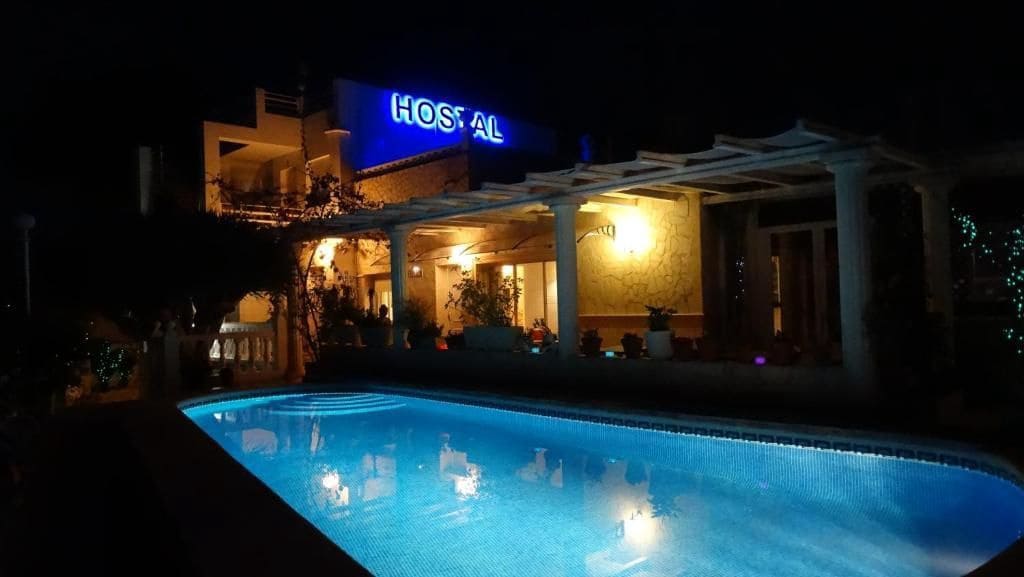 15 soveværelse Hotel til salg i Calpe / Calp med swimmingpool garage - € 1.050.000 (Ref: 8834109)