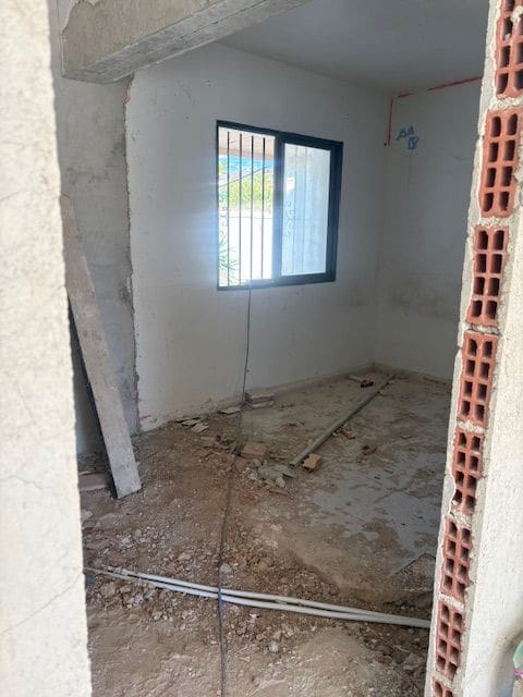 6 soverom Villa til salgs i Calpe / Calp med svømmebasseng garasje - € 450 000 (Ref: 8985408)