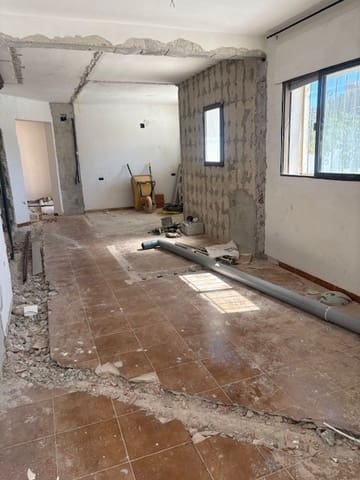 6 soverom Villa til salgs i Calpe / Calp med svømmebasseng garasje - € 450 000 (Ref: 8985408)