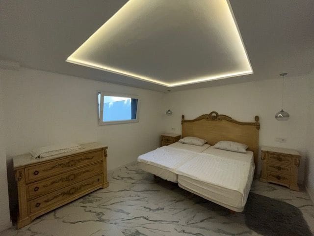 5 chambre Villa/Maison à vendre à Calpe / Calp avec garage - 749 000 € (Ref: 9209042)