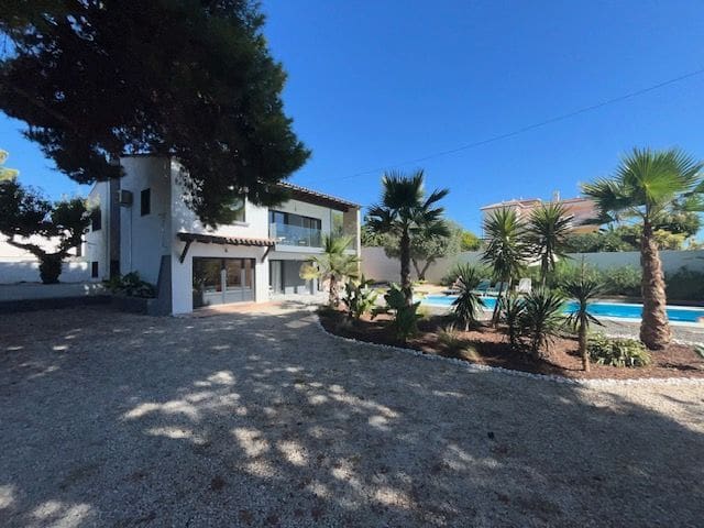 5 chambre Villa/Maison à vendre à Cometa - Carrió, Calpe / Calp avec garage - 749 000 € (Ref: 9209042)