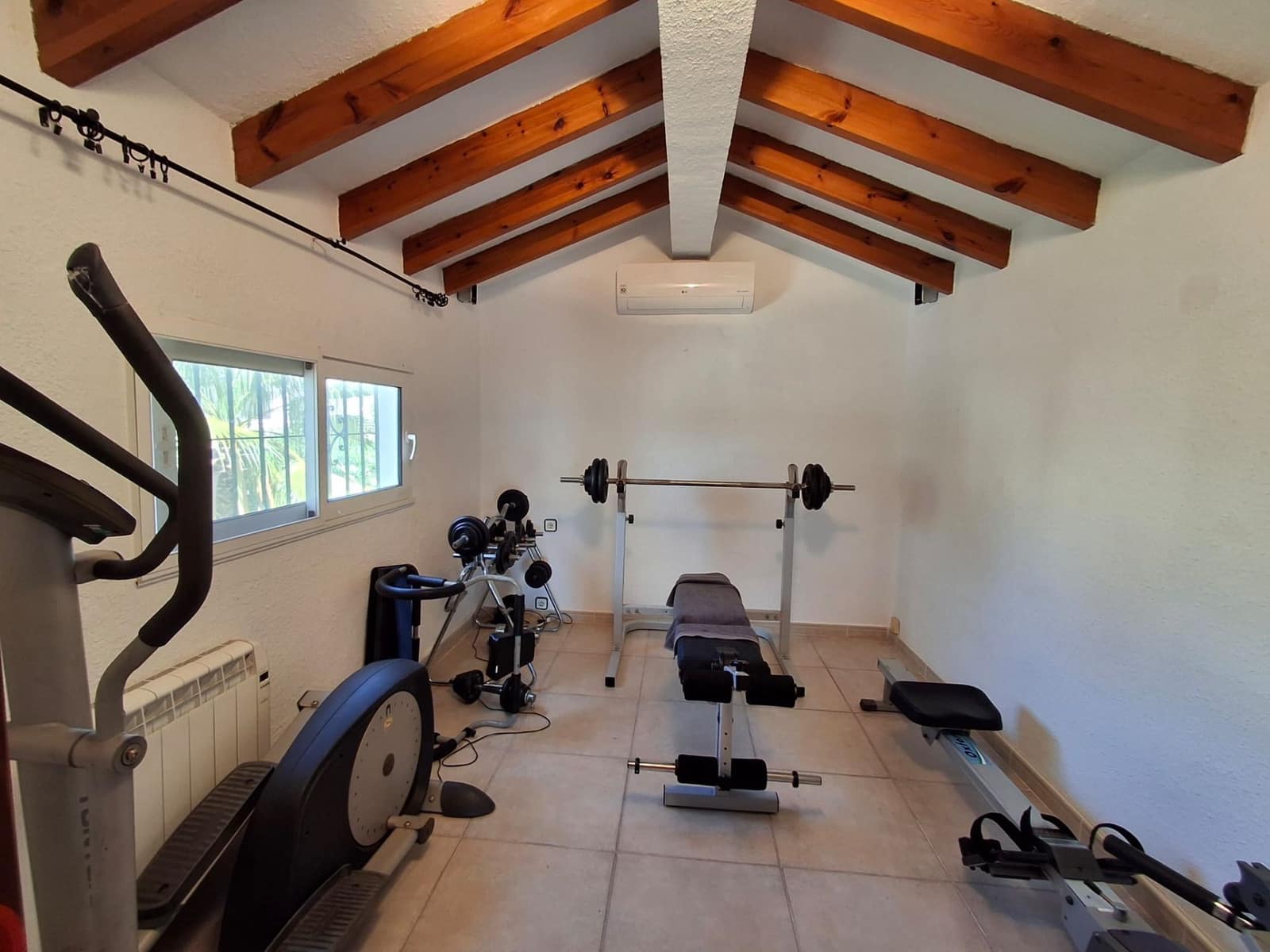 Chalet de 6 habitaciones en Calpe / Calp en venta con piscina garaje - 699.000 € (Ref: 9272044)