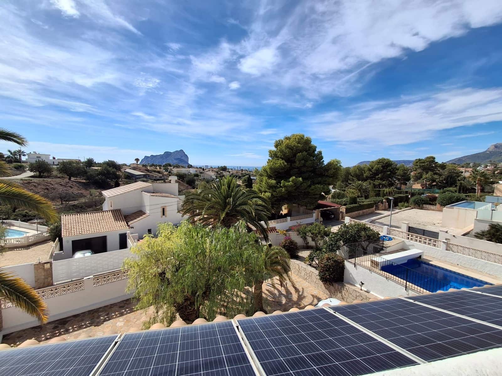 Chalet de 6 habitaciones en Calpe / Calp en venta con piscina garaje - 699.000 € (Ref: 9272044)