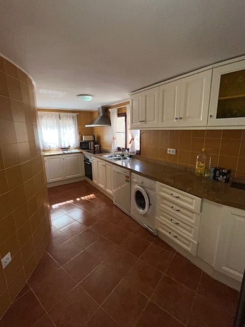 4 makuuhuone Huvila myytävänä paikassa Calpe / Calp mukana uima-altaan 
autotalli - 840 000 € (Ref: 9308197)