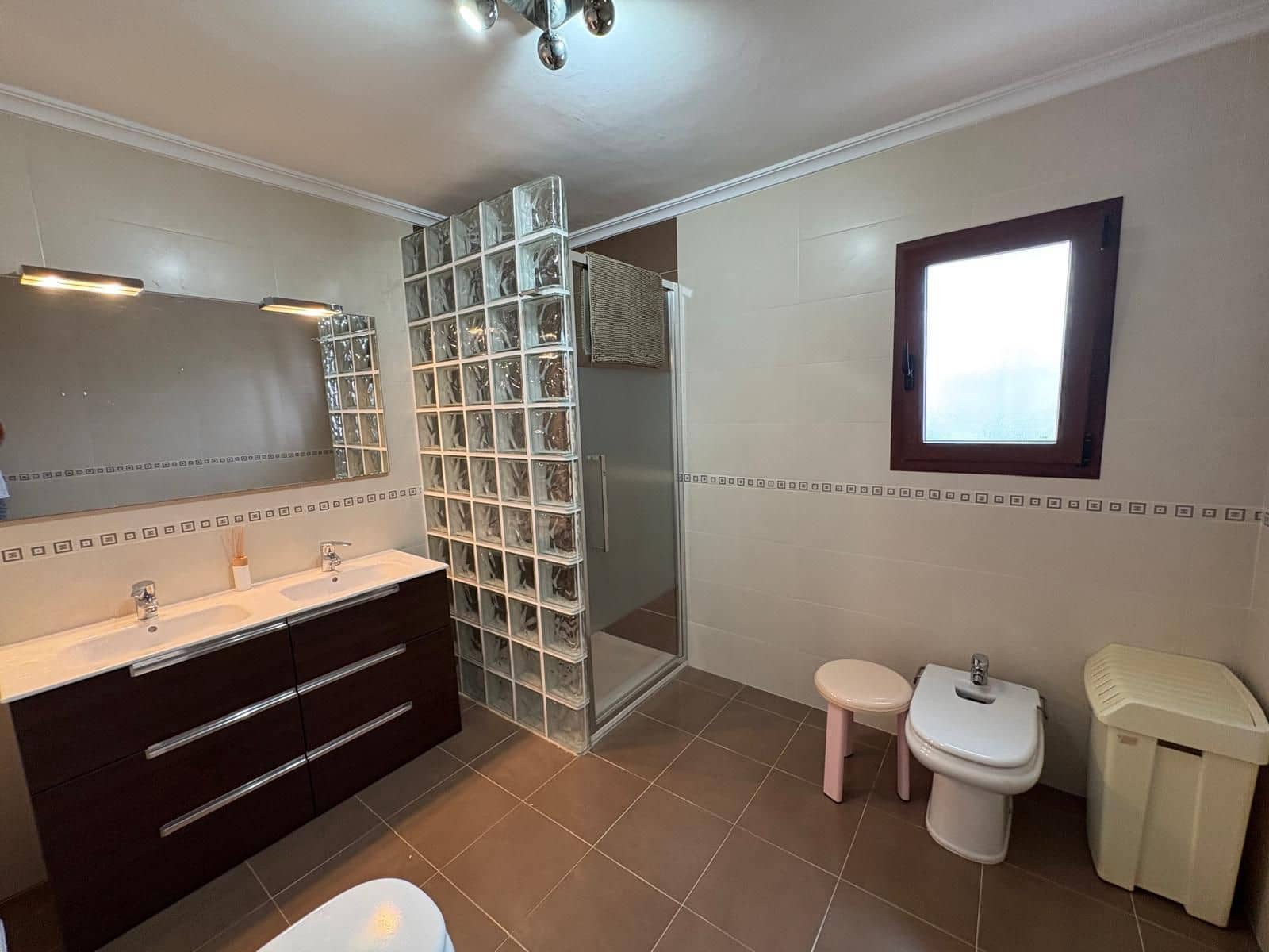 4 makuuhuone Huvila myytävänä paikassa Calpe / Calp mukana uima-altaan 
autotalli - 840 000 € (Ref: 9308197)