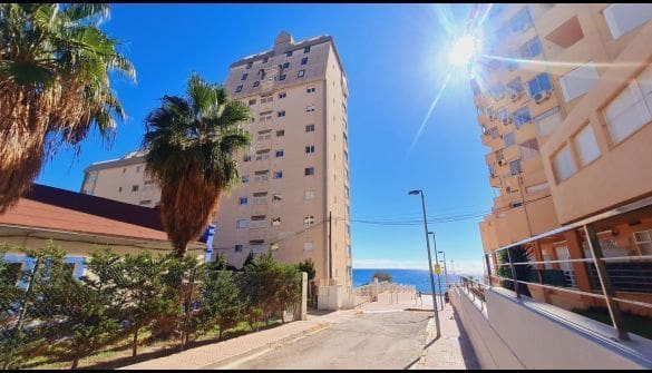 2 slaapkamer Appartement te koop in Calpe / Calp met zwembad garage - € 475.000 (Ref: 9330065)