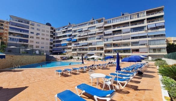 2 quarto Apartamento para venda em Calpe / Calp com piscina - 269 000 € (Ref: 9340549)