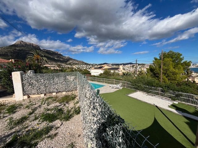 3 chambre Villa/Maison à vendre à Maryvilla, Calpe / Calp avec piscine garage - 525 000 € (Ref: 9353111)