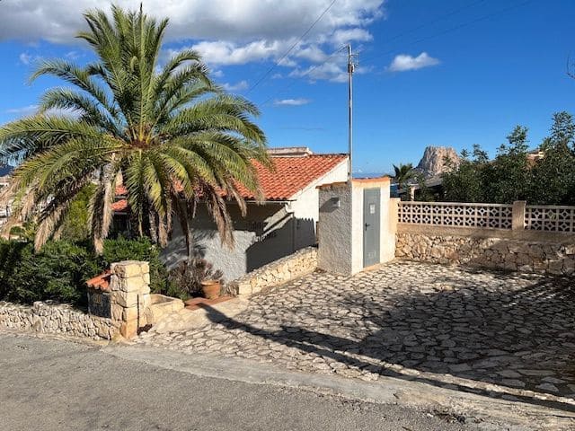 3 slaapkamer Villa te koop in Calpe / Calp met zwembad garage - € 525.000 (Ref: 9353111)