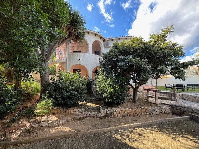 3 slaapkamer Villa te koop in Calpe / Calp met zwembad garage - € 525.000 (Ref: 9353111)