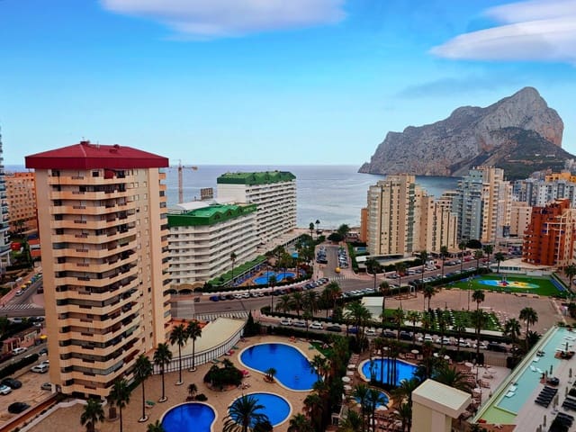 2 bedroom Apartment for sale in Calpe / Calp with pool garage - € 420,000 (Ref: 9358830)