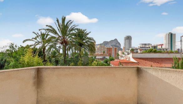 1 chambre Villa/Maison à vendre à Calpe / Calp avec garage - 690 000 € (Ref: 9358832)