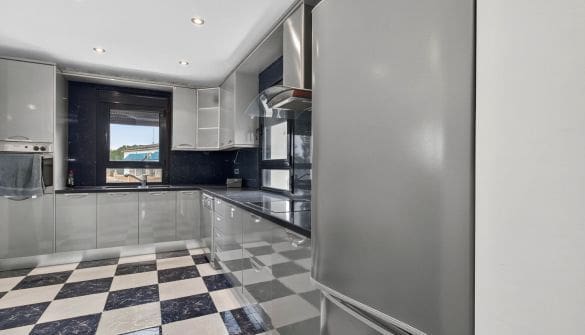 1 chambre Villa/Maison à vendre à Calpe / Calp avec garage - 690 000 € (Ref: 9358832)